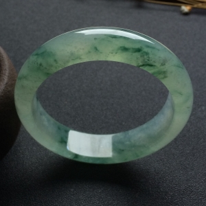 （超值推荐）冰种飘花手镯（55.4mm）