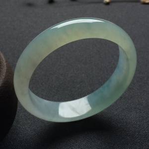（超值推荐）冰种晴水手镯（56.8mm）