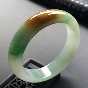 （超值推荐）糯冰种褐黄翡略飘翠手镯（58mm）