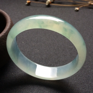 （超值推荐）冰种飘花手镯（57.1mm）
