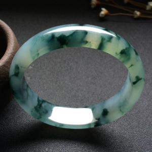 （超值推荐）冰种飘花手镯（58mm）