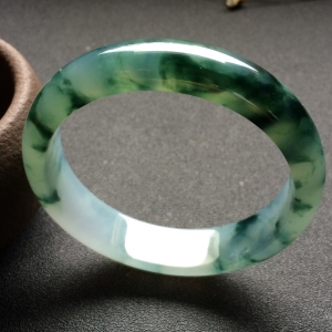 （超值推荐）冰种飘花手镯（57.9mm）