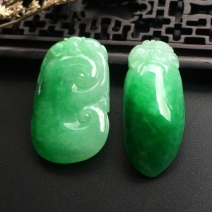 （超值推荐）糯冰种翠色福瓜/如意挂件（一对）