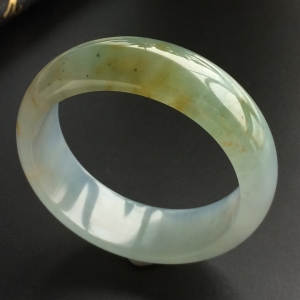 (超值推荐)糯冰种飘花手镯(52.8mm)