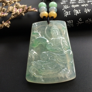 （超值推荐）冰种略飘花降龙观音挂件
