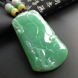 （超值推荐）糯冰种晴水年年有余挂件