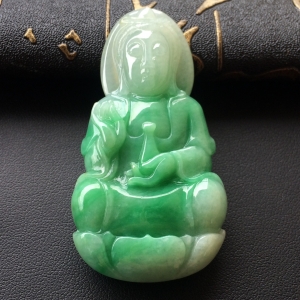(超值推荐)糯冰种翠色观音挂件