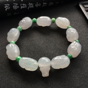 （超值推荐）糯冰种淡晴水佛头手链