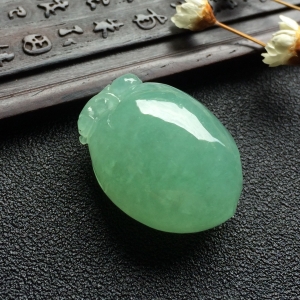 （超值推荐）糯冰种晴水寿桃挂件