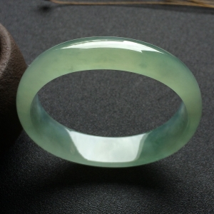 （超值推荐）冰种晴水贵妃镯（55.8mm-48mm）
