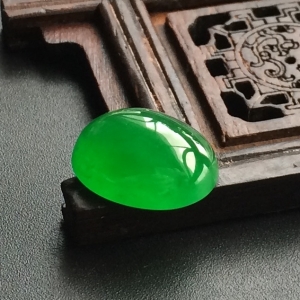 (超值推荐)冰种阳绿戒面