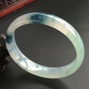 (超值推荐)冰种飘花手镯(57.4mm)