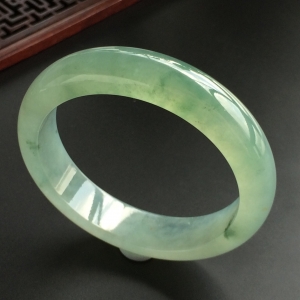 (超值推荐)冰种晴水飘花手镯(57.3mm)