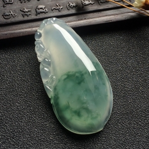 （超值推荐）冰种飘花福瓜挂件