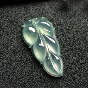 （超值推荐）冰种晴水玉叶挂件