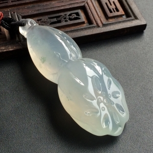 (超值推荐)冰种略飘花佳偶天成挂件