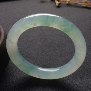 （超值推荐）冰种飘花圆条手镯（55.5mm）
