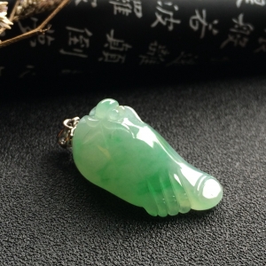 （超值推荐）糯冰种飘翠知足常乐挂件