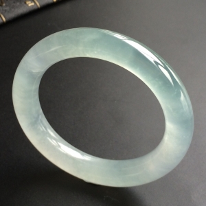 (超值推荐)冰种晴水圆条手镯(53.6mm)