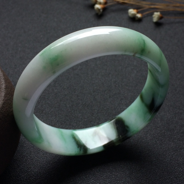 （超值推荐）糯冰种飘花手镯（59mm)