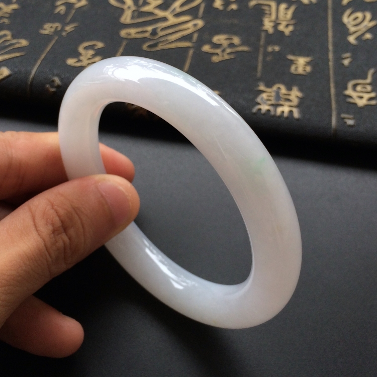 (超值推荐)糯冰种白色圆条手镯(54.8mm)