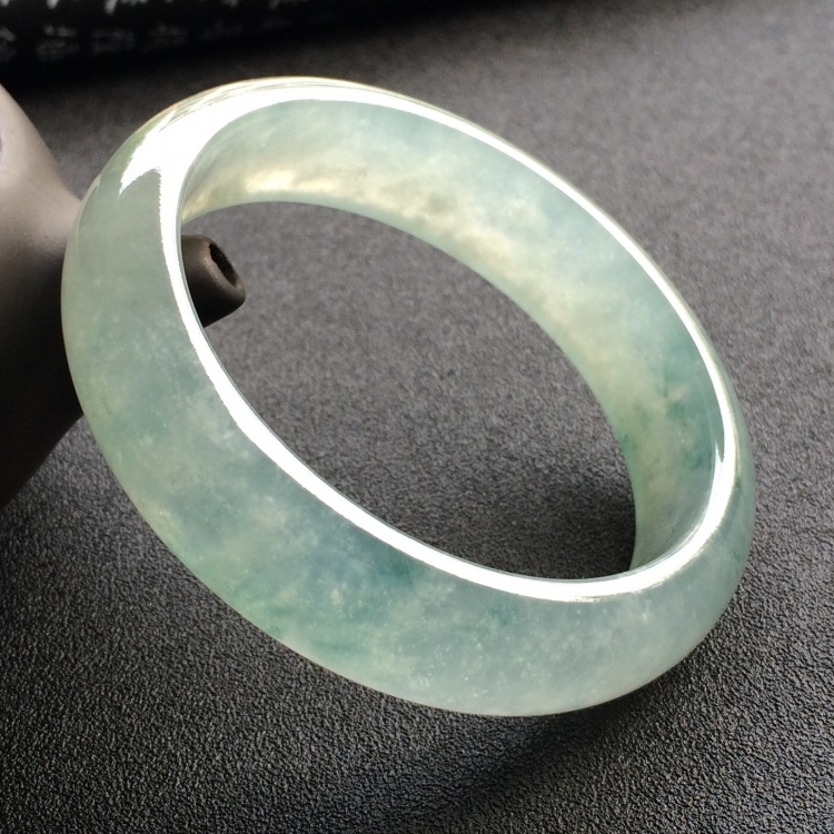 （超值推荐）冰种飘花手镯（55.5mm）