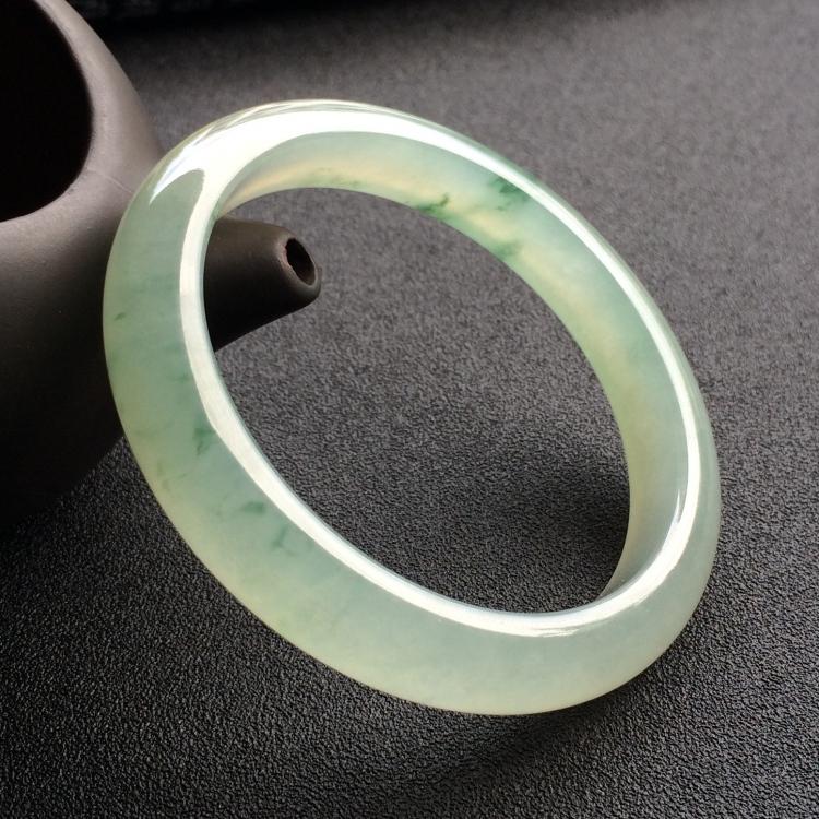 （超值推荐）冰种飘花手镯（55.5mm）