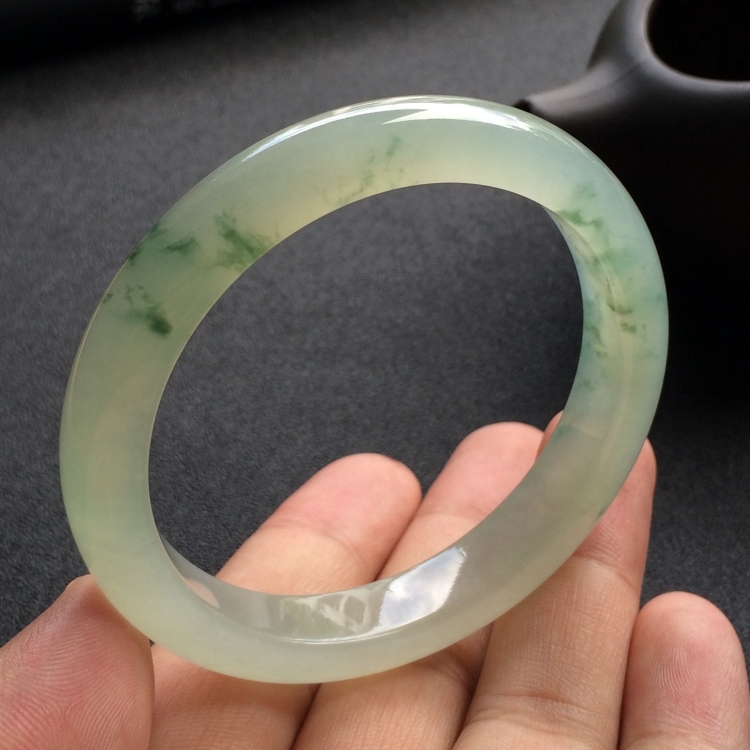 （超值推荐）冰种飘花手镯（55.5mm）