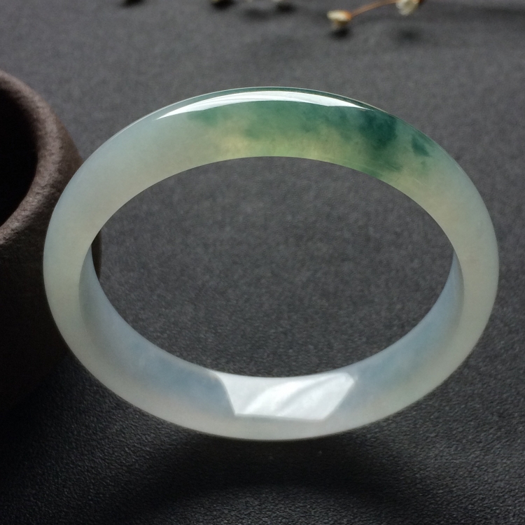 （超值推荐）冰种飘花手镯（58mm）