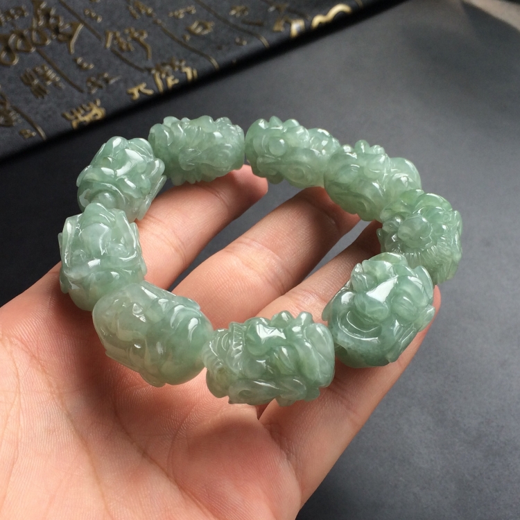 (超值推荐)糯冰种晴水罗汉头手链