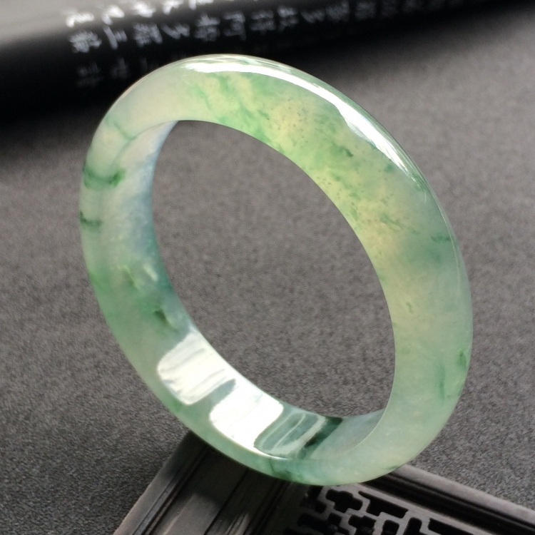 （超值推荐）冰种飘花手镯（59mm）