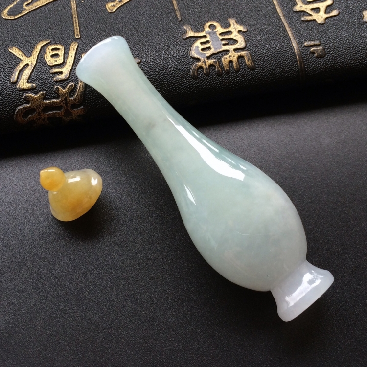 (超值推荐)糯冰种晴水褐黄翡花瓶