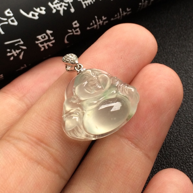 （超值推荐）冰种略飘花玉佛挂件