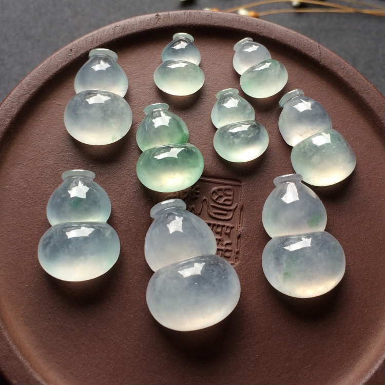 （超值推荐）冰种淡晴水/飘花葫芦戒面/胸坠面（九件一批）