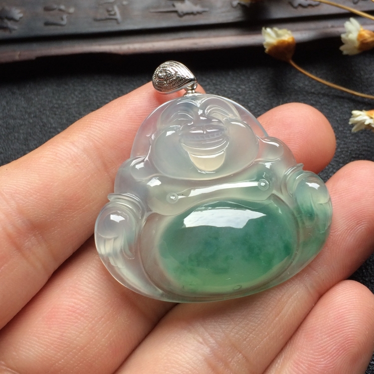 （超值推荐）冰种飘花玉佛挂件