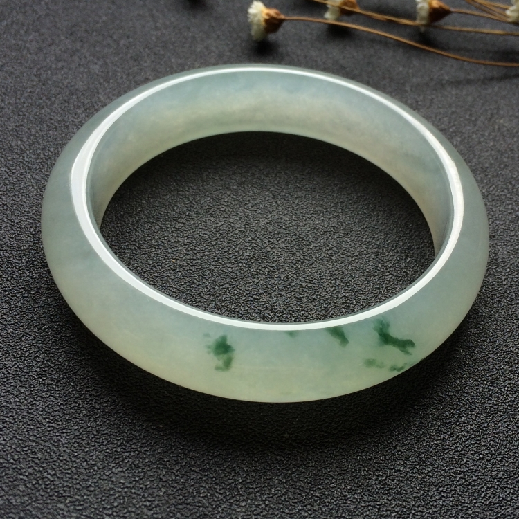 （超值推荐）冰种飘花手镯（58mm）