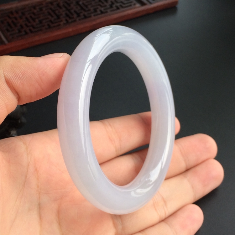 (超值推荐)糯冰种紫罗兰圆条手镯(57mm)