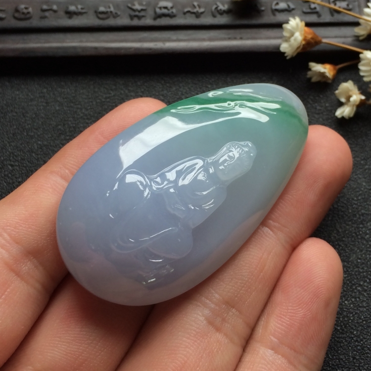 （超值推荐）（玉雕名家高松峰作品）糯冰种紫罗兰飘花观音挂件