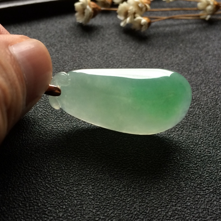 （超值推荐）糯冰种晴水福瓜挂件