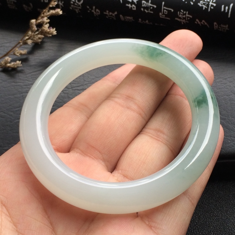 （超值推荐）糯冰种飘花圆条手镯（54mm）