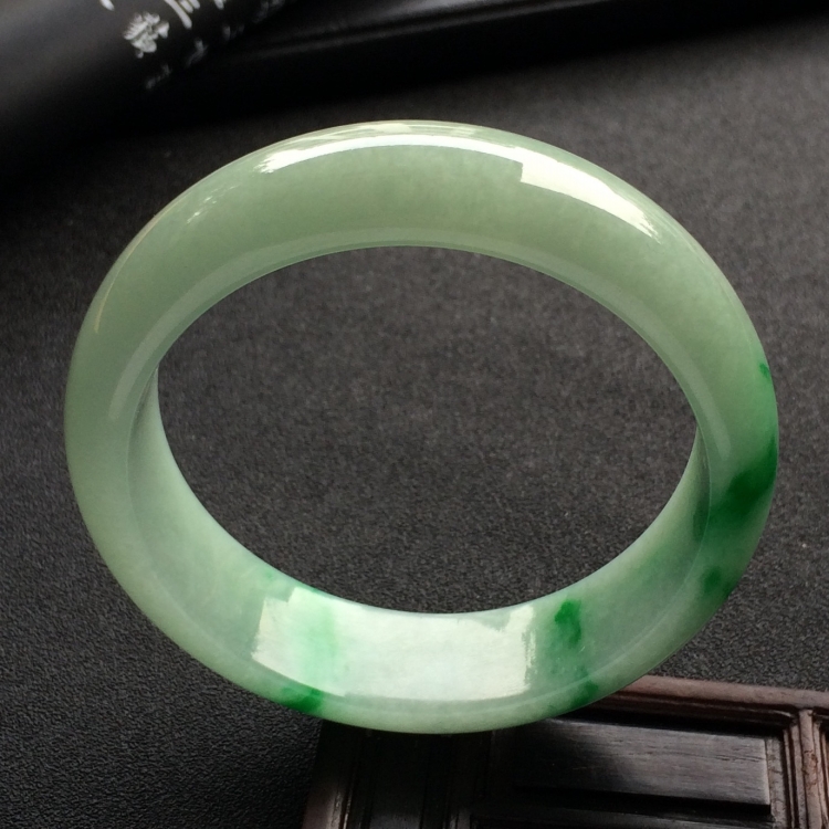 （超值推荐）糯冰种飘翠手镯（58.6mm）