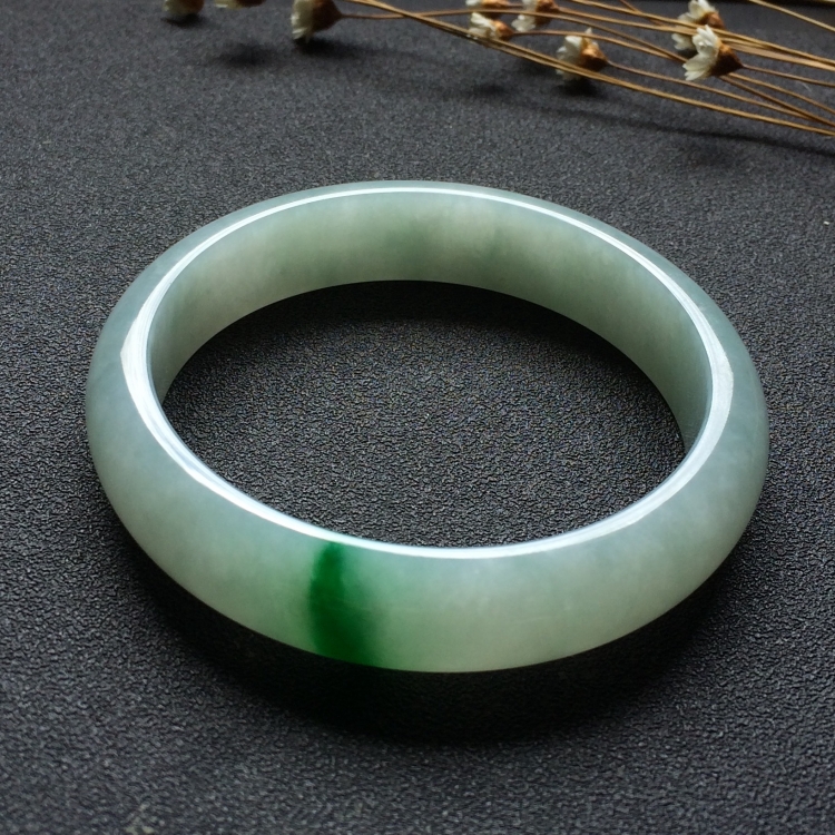 （超值推荐）糯冰种飘翠手镯（58.3mm）