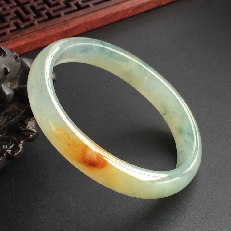 (超值推荐)冰种飘花带黄翡贵妃镯(55.7mm-47mm)
