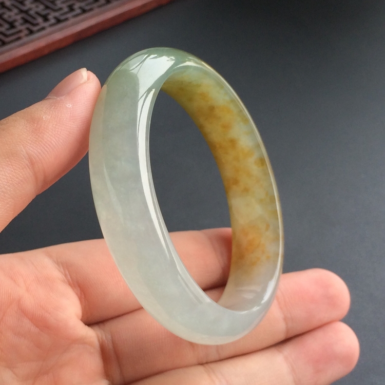 (超值推荐)冰种晴水黄翡贵妃镯(57.1mm-50mm)