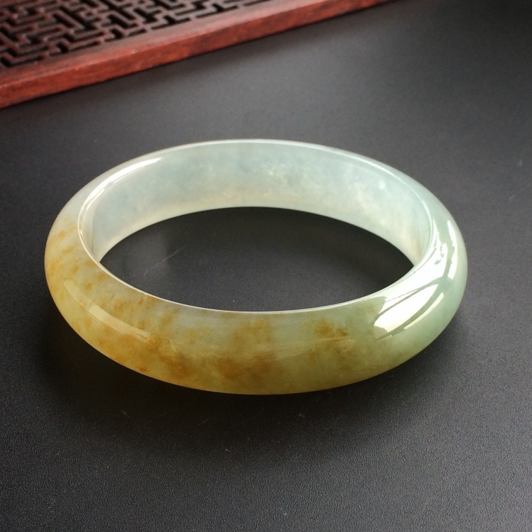 (超值推荐)冰种晴水黄翡贵妃镯(57.1mm-50mm)