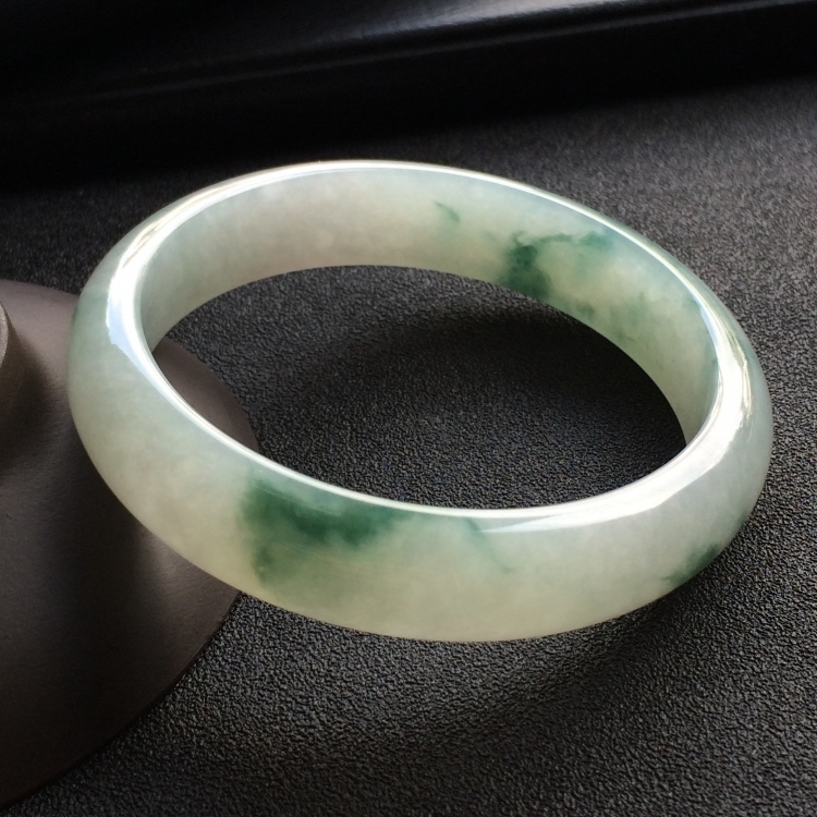 （超值推荐）糯冰种飘花手镯（57.3mm）