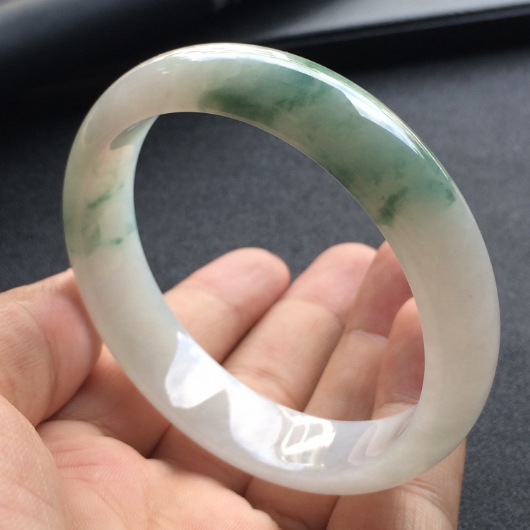 （超值推荐）糯冰种飘花手镯（57.3mm）