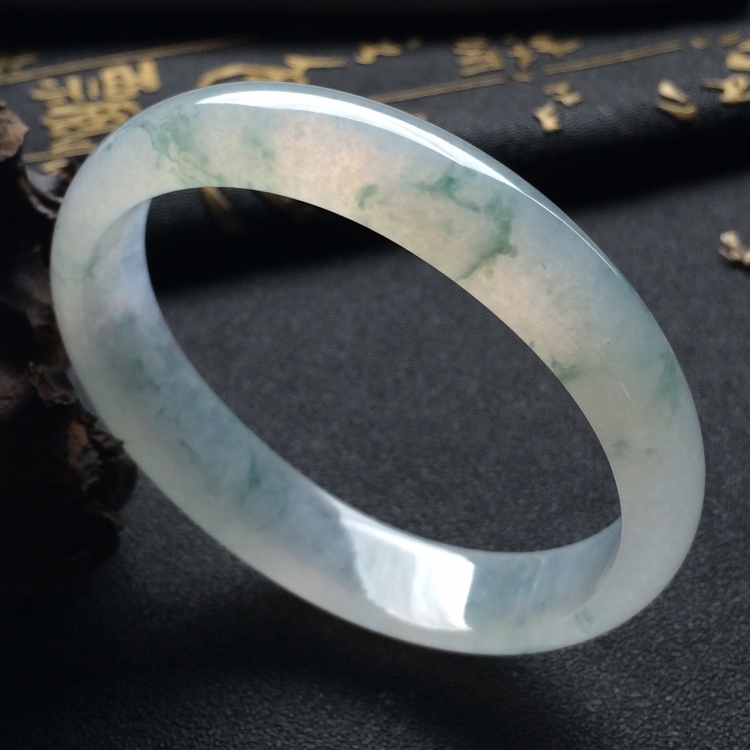 （超值推荐）冰种飘花贵妃镯（56.8mm-50mm）