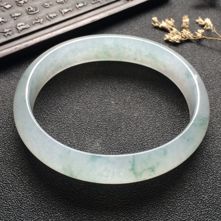 （超值推荐）冰种飘花贵妃镯（56.8mm-50mm）