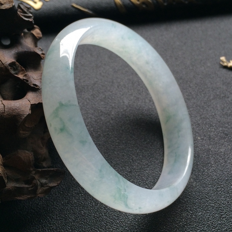 （超值推荐）冰种飘花贵妃镯（56.8mm-50mm）